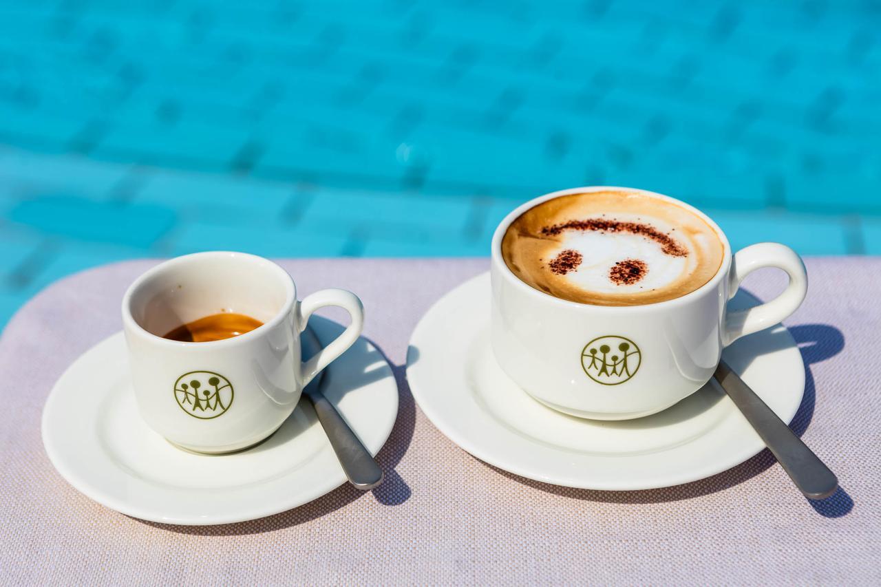 Le Torri Del Garda Familyspa Resort Торри-дель-Бенако Экстерьер фото
