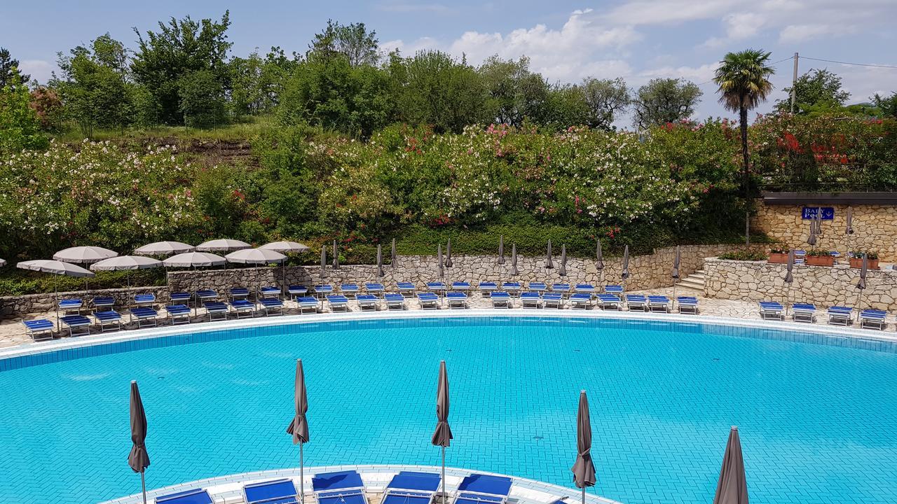 Le Torri Del Garda Familyspa Resort Торри-дель-Бенако Экстерьер фото